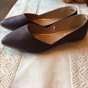Women’s size 12 flats